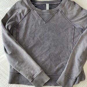 Lululemon crew sweatshirt